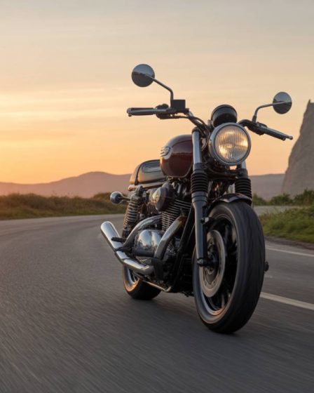 Comment assurer sa moto après un retrait de permis auto : solutions, coûts et impact sur le malus